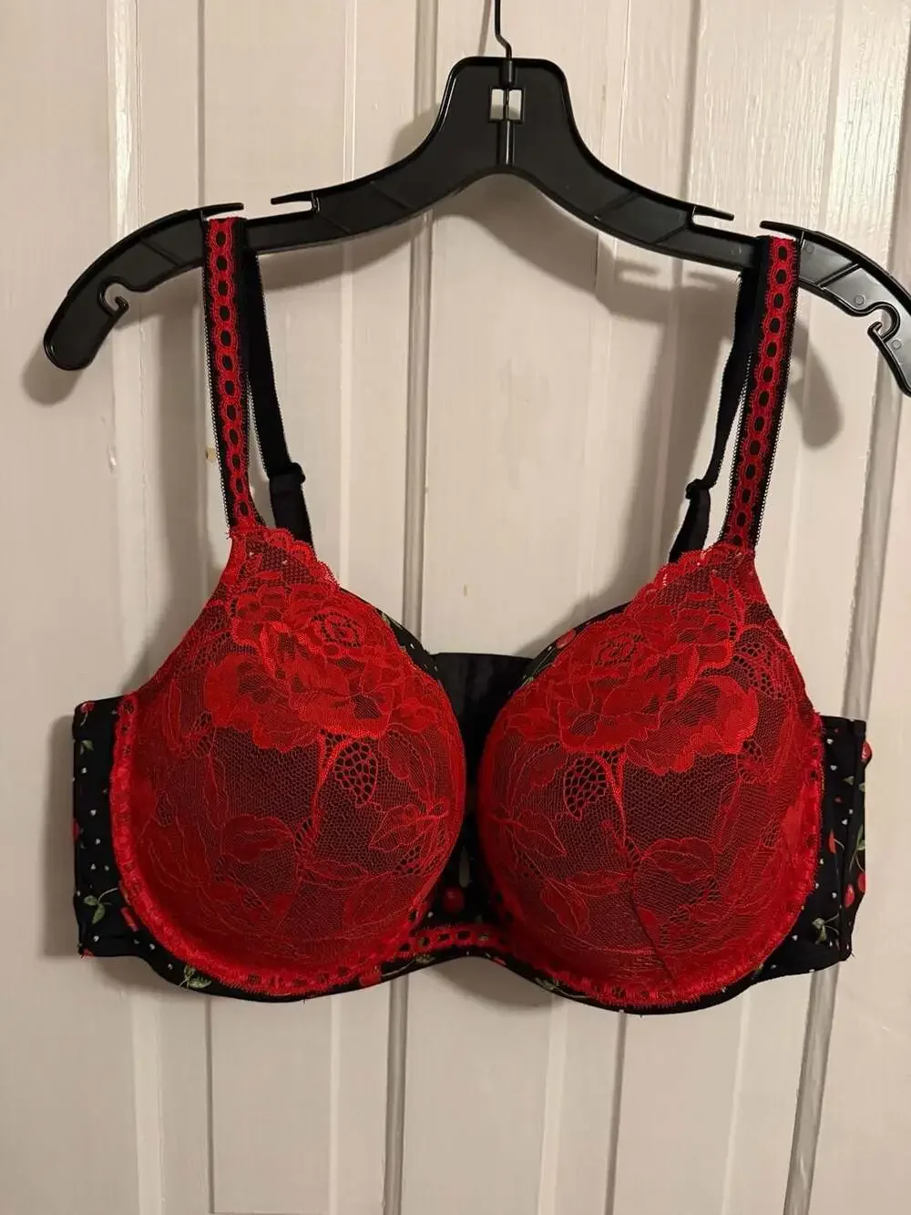 Torrid Black Cherry Print Red Rose Lace Push-Up Bra Size 44D